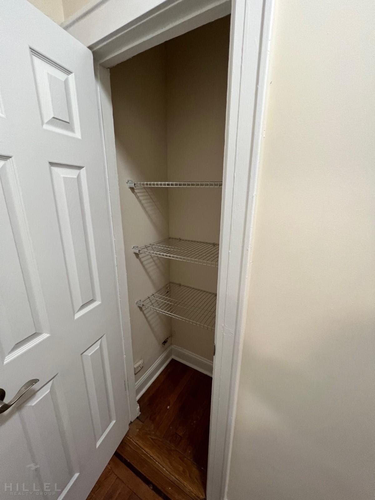 93-23 218 Street #10C, Queens, NY 11428 9