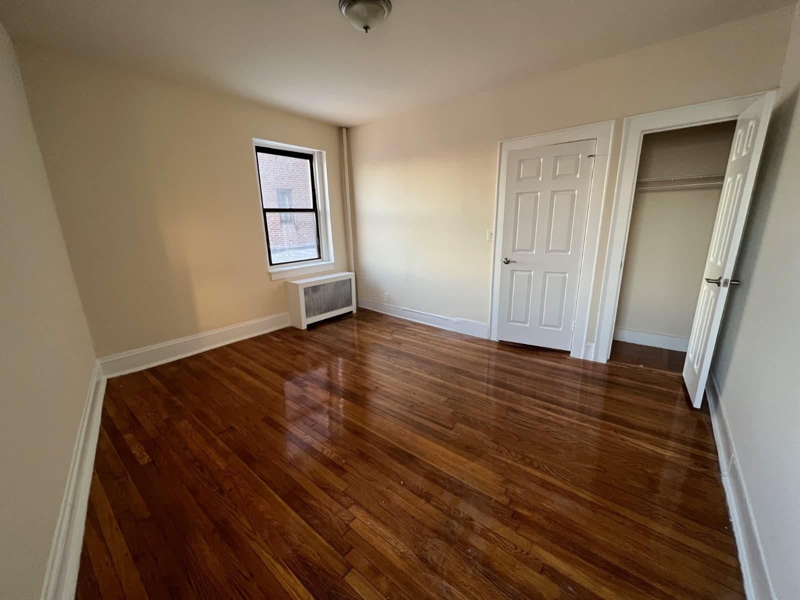 209-25 Jamaica Avenue #M5, Queens, NY 11428 8