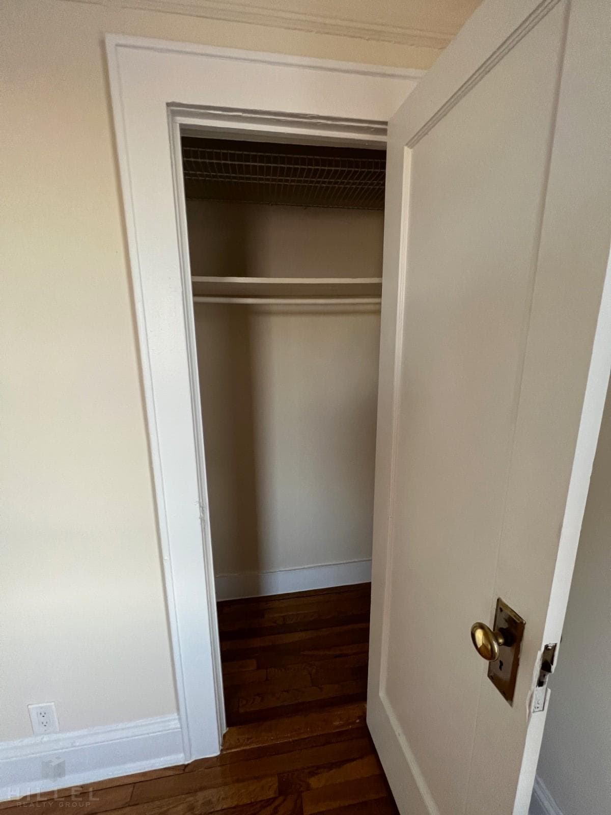 209-25 Jamaica Avenue #G2, Queens, NY 11428 8