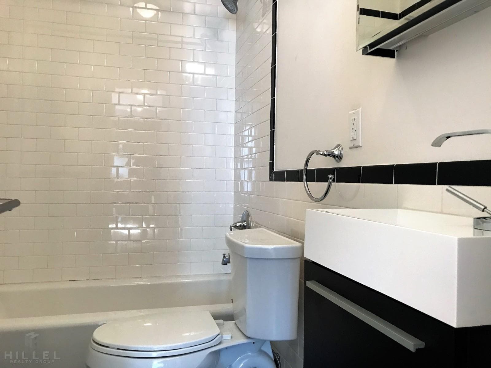 21-80 38 Street #4D5, Queens, NY 11105 - Image 9