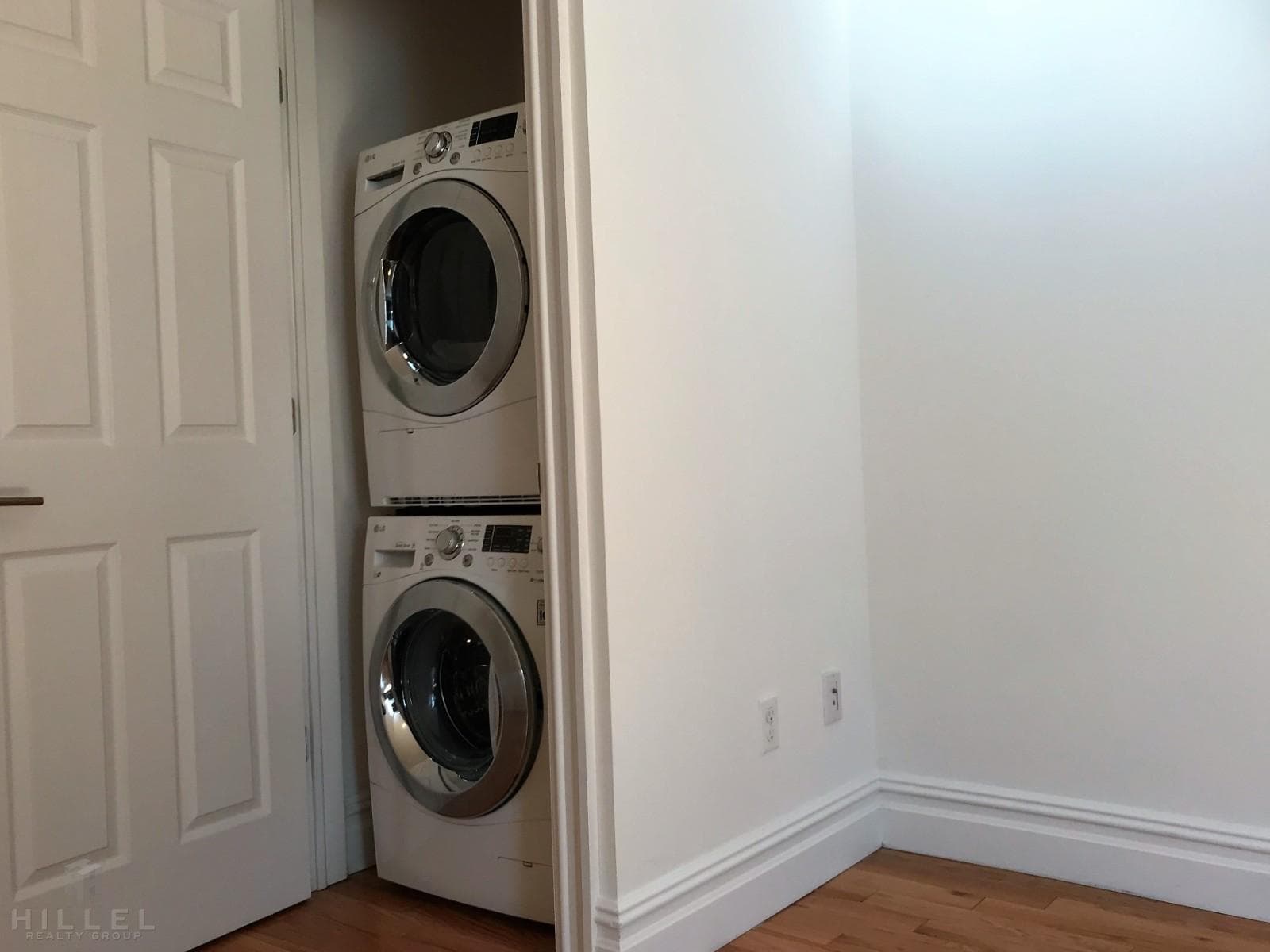 21-80 38 Street #4D5, Queens, NY 11105 - Image 10