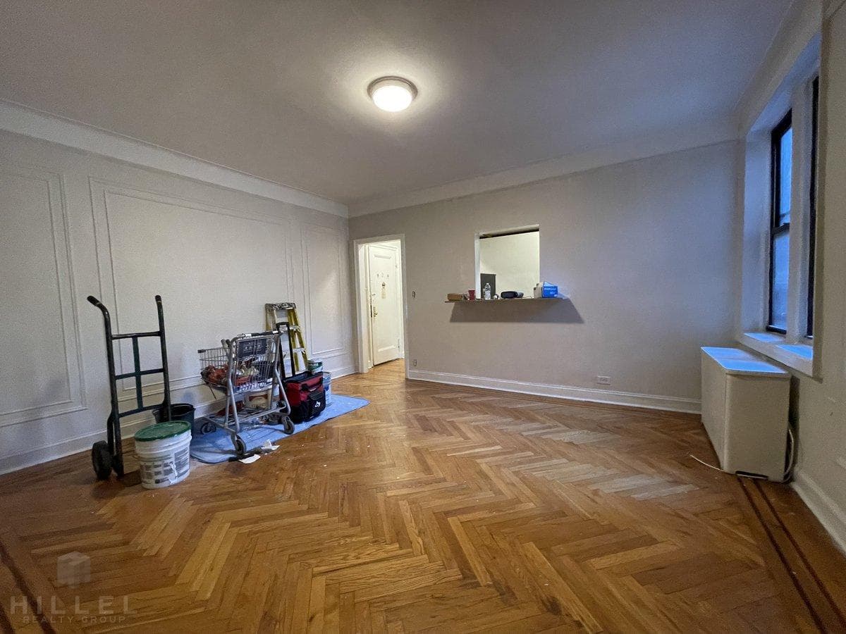 25-74 33 Street #UNIT 2C, Queens, NY 11102 3