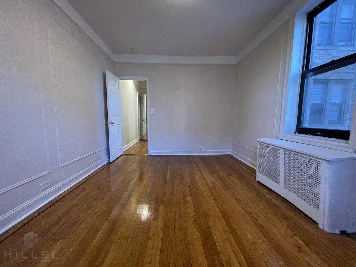 25-74 33 Street #UNIT 2C, Queens, NY 11102 6