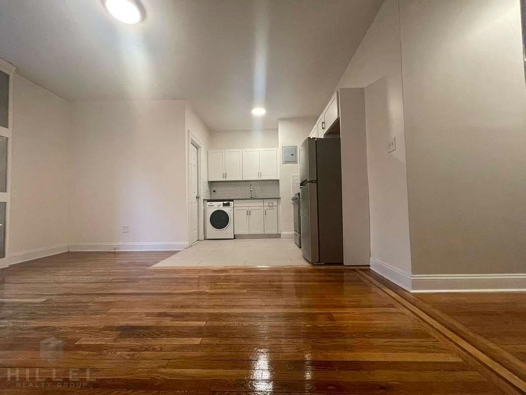 25-21 31 Avenue #D14, Queens, NY 11102 9