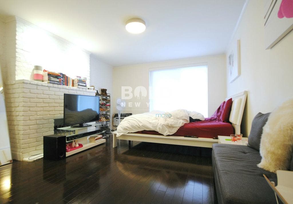 340 East 90 Street #3Z, Manhattan, NY 10128 4