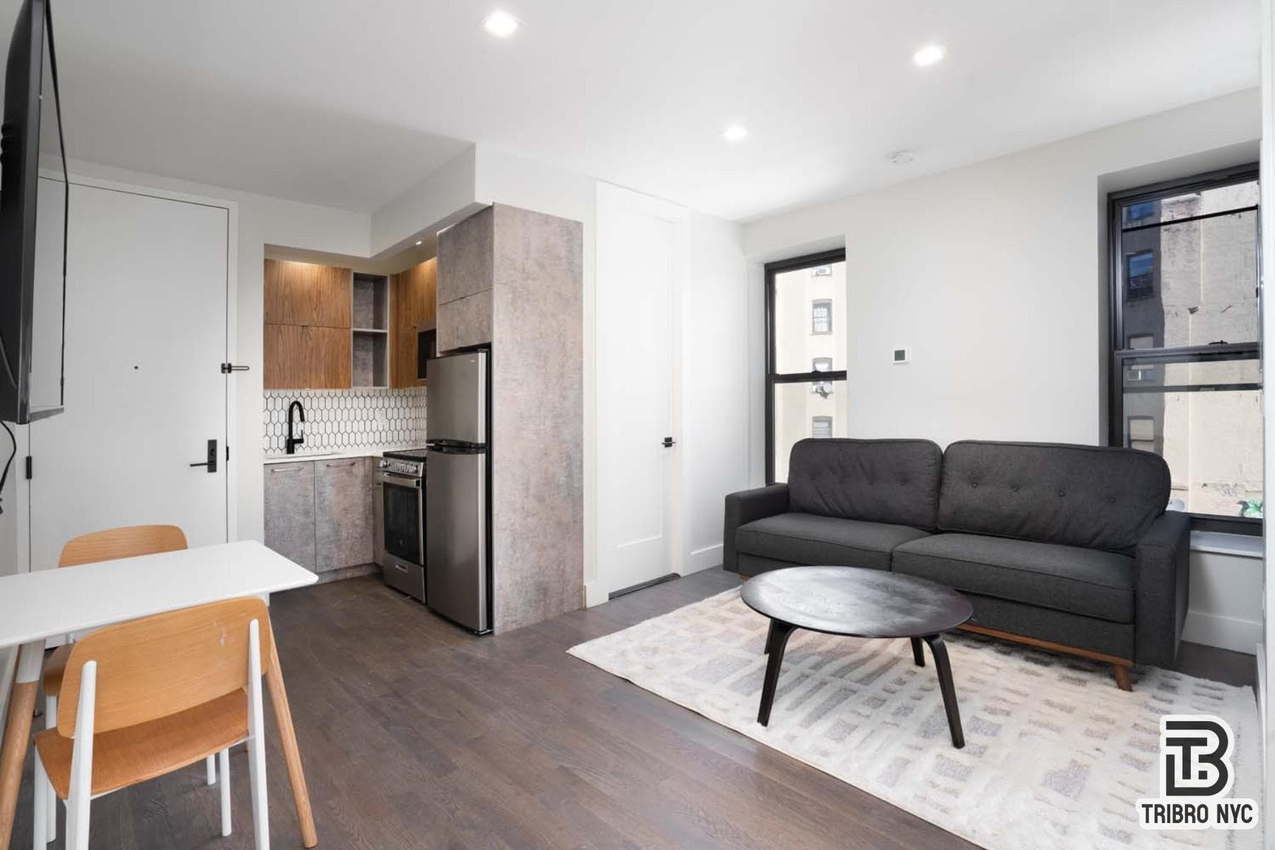 2033 1 Avenue #6 floor, Manhattan, NY 10029 8