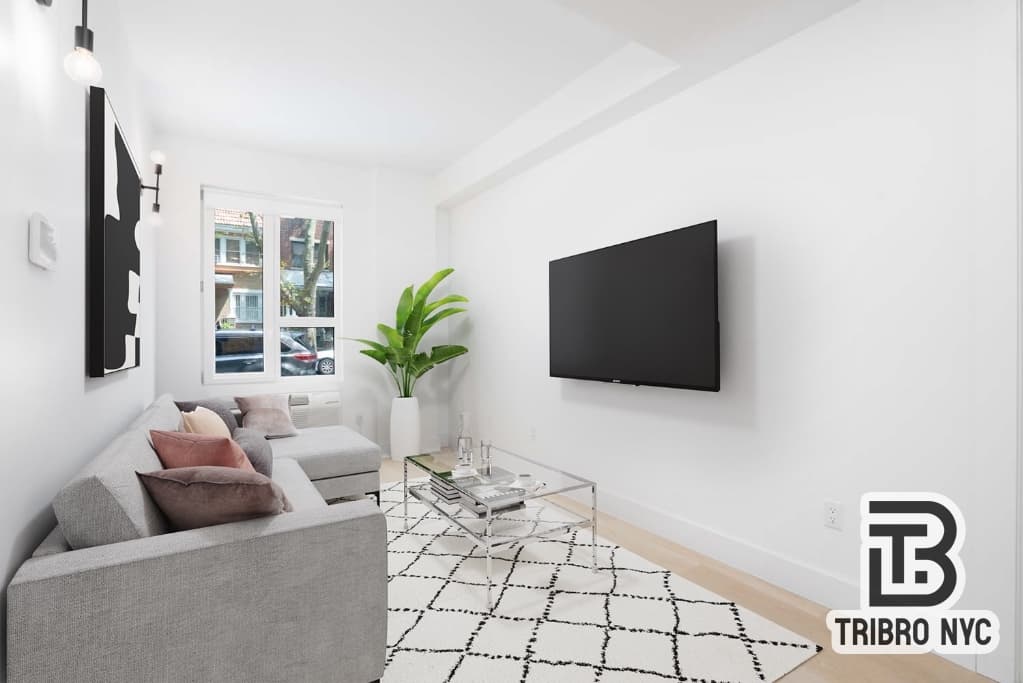 1042 President Street #1N, Brooklyn, NY 11225 4