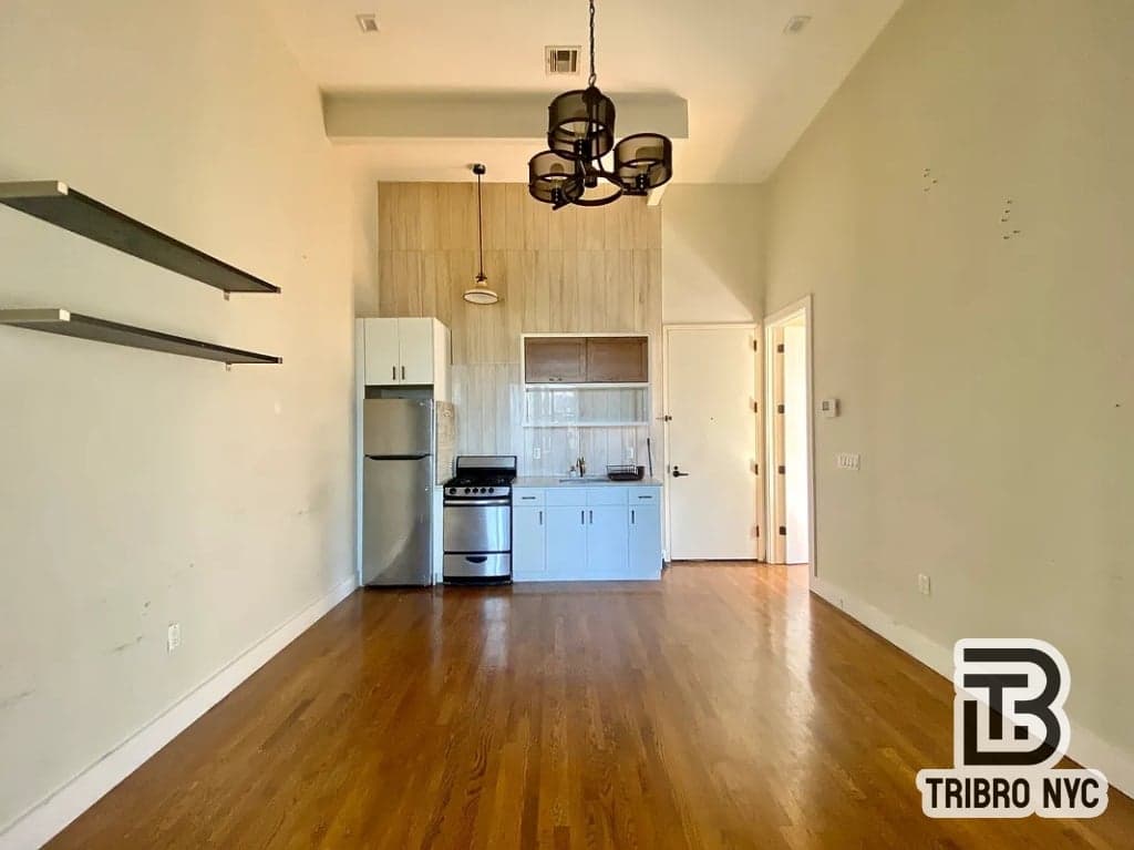 565 Evergreen Avenue #3A, Brooklyn, NY 11221 - Image 1