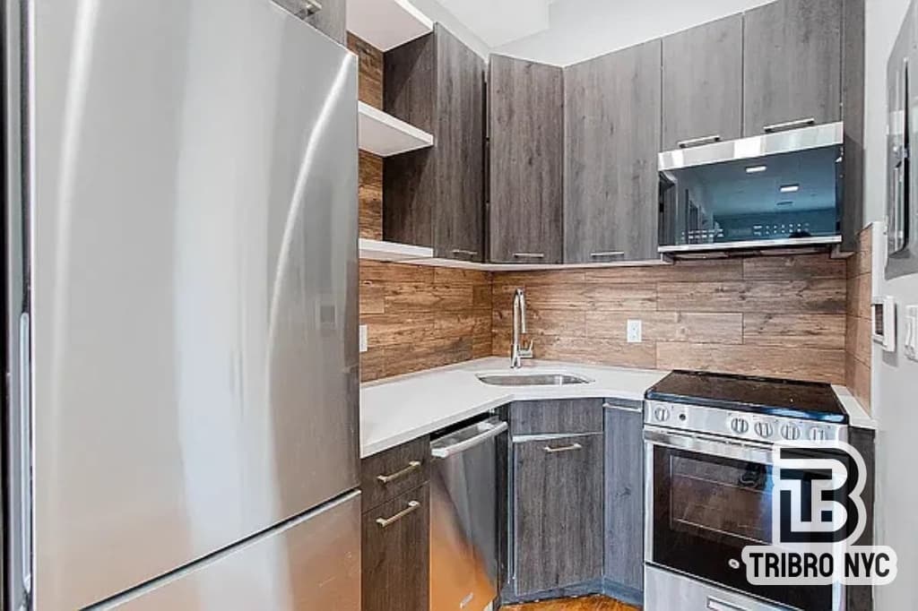 166 Harman Street #3F, Brooklyn, NY 11221 - Image 6