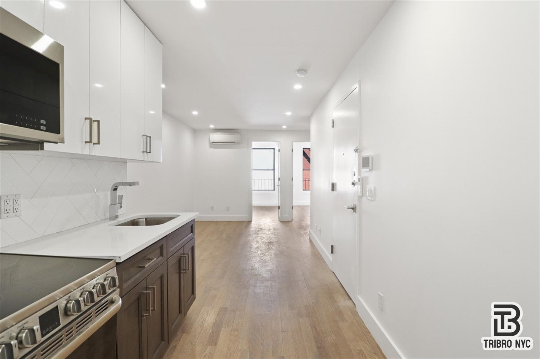 104 Graham Avenue #2F, Brooklyn, NY 11206 - Image 1