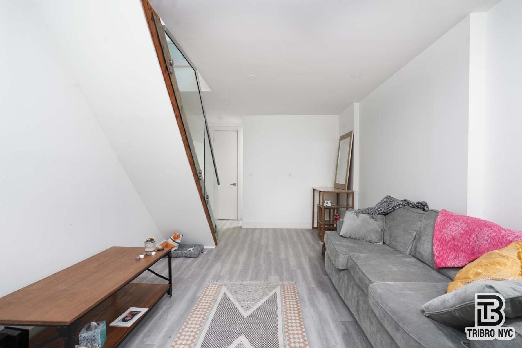 141 Meserole Avenue #3A, Brooklyn, NY 11222 11