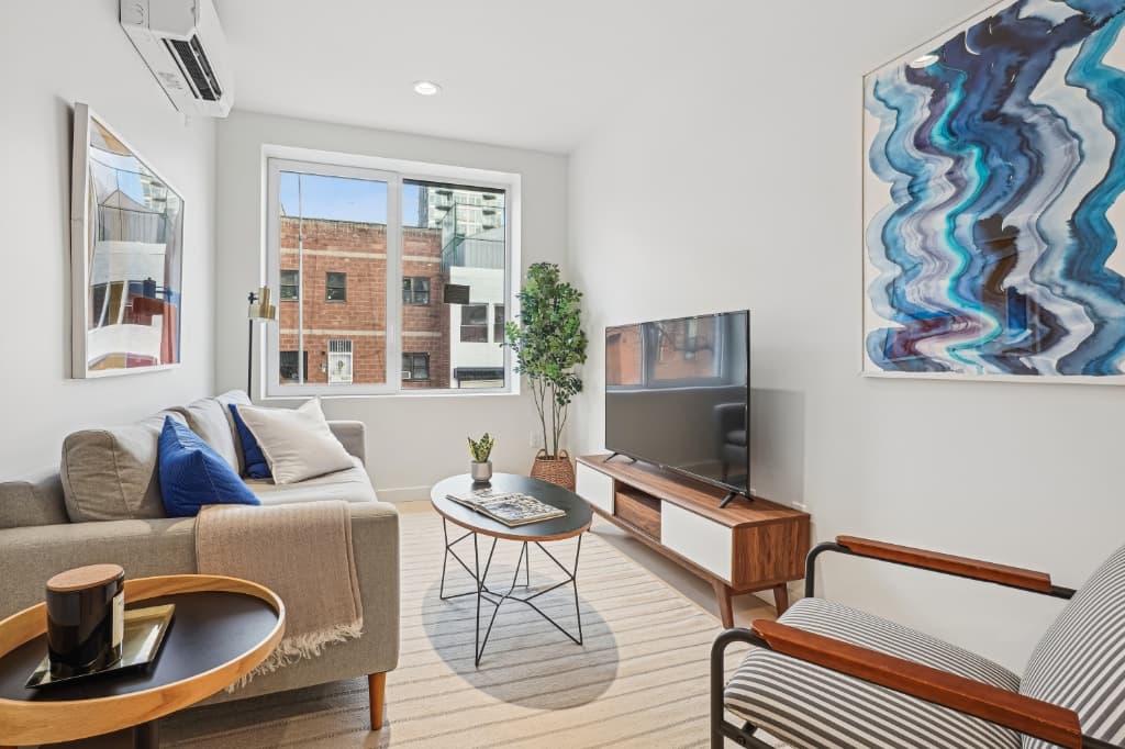 132 Waverly Avenue #3C, Brooklyn, NY 11205 2