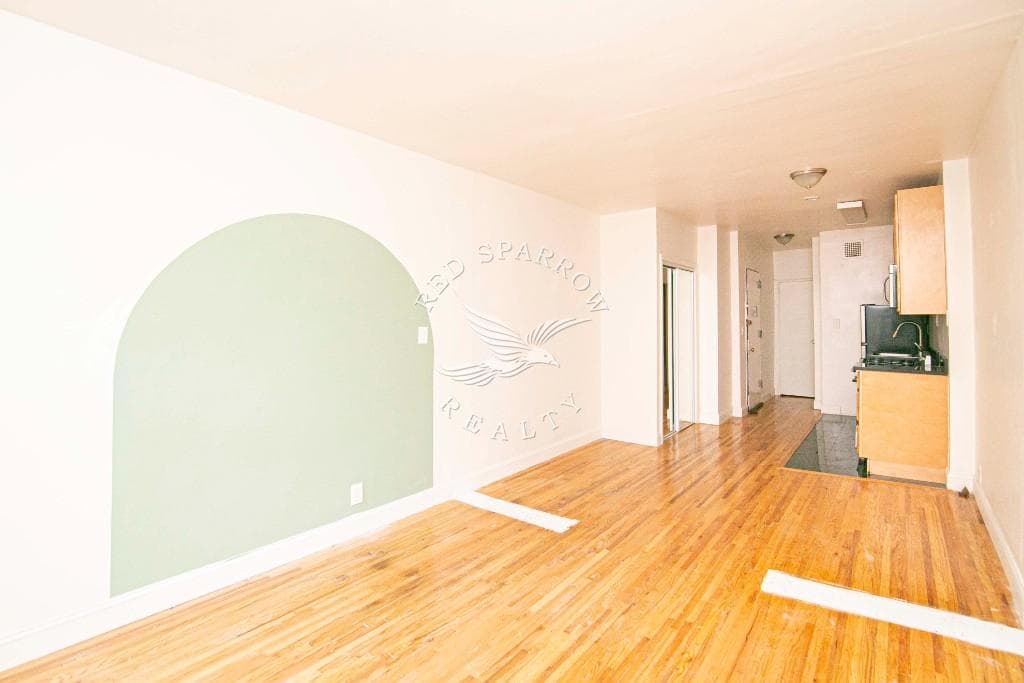 190 East 3 Street #4B, Manhattan, NY 10009 4