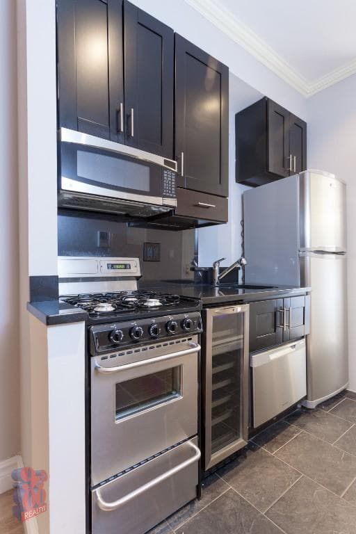 208 East 25 Street #42, Manhattan, NY 10010 3