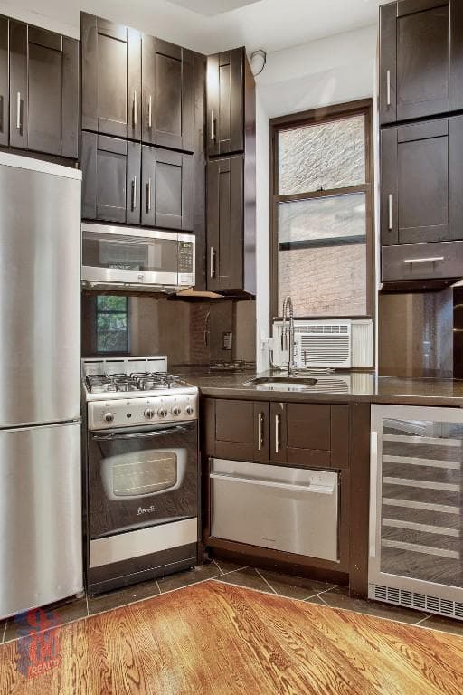 246 Mott Street #7, Manhattan, NY 10012 1