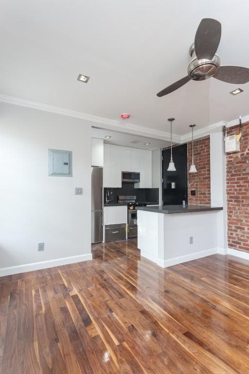 301 East 108 Street #3, Manhattan, NY 10029 6