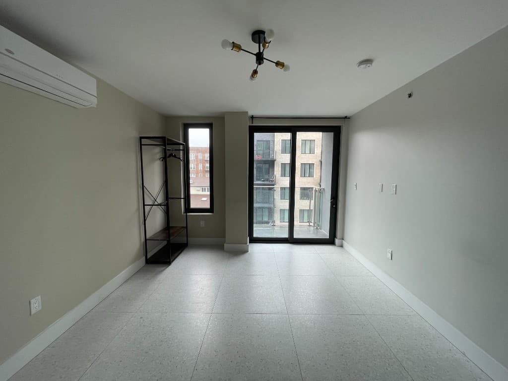 1669 East 19 Street #5A, Brooklyn, NY 11229 2