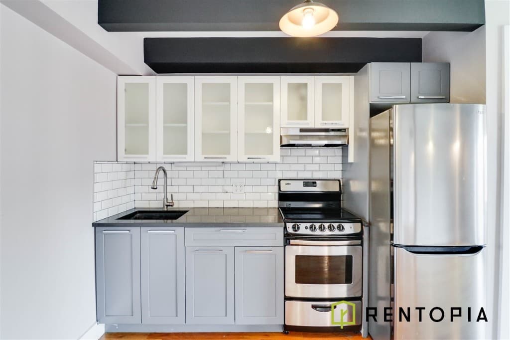 The Ballgreen Complex 186 Lenox Road #2J, Brooklyn, NY 11226 4