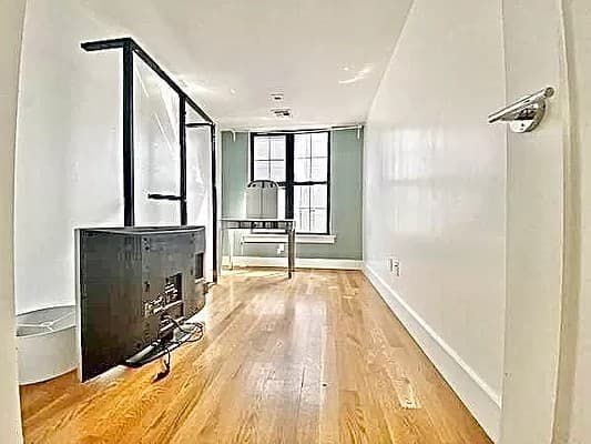 296 Powers Street #3L, Brooklyn, NY 11211 5