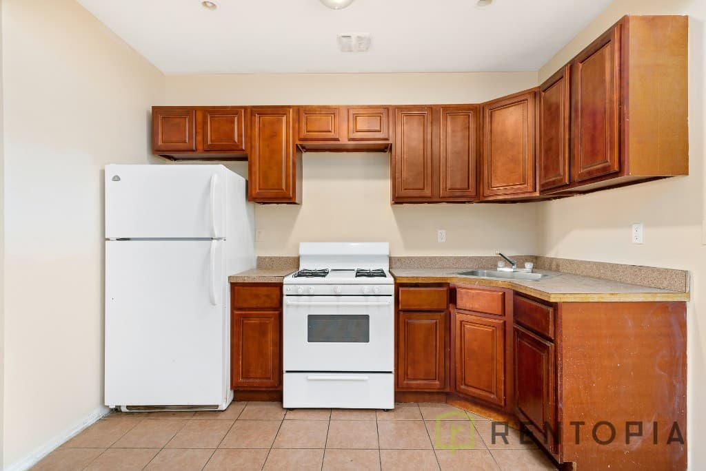 101 Truxton Street #2, Brooklyn, NY 11233 - Image 1