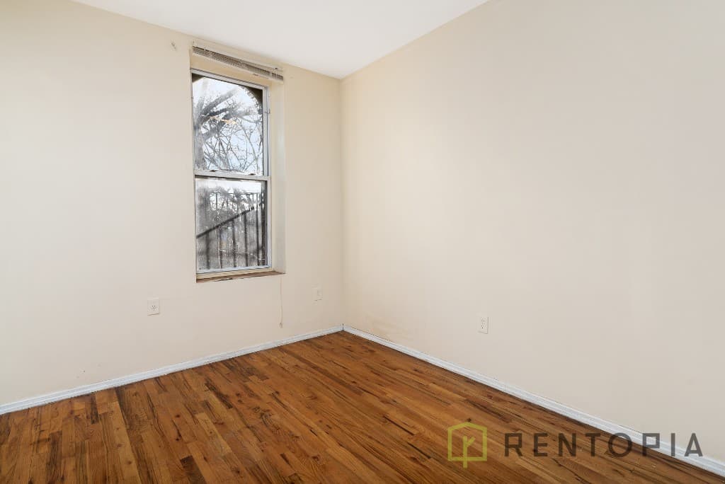 101 Truxton Street #2, Brooklyn, NY 11233 5