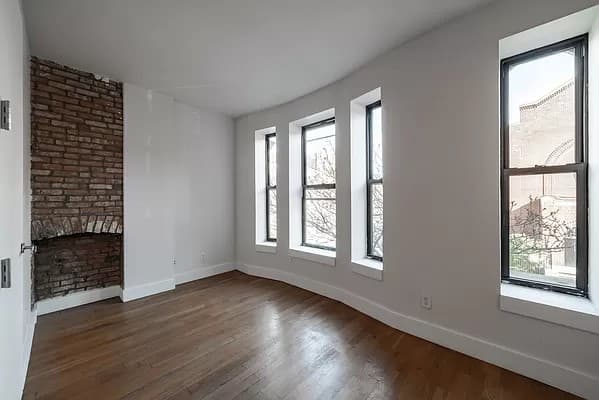30 Claver Place #2R, Brooklyn, NY 11238 - Image 1