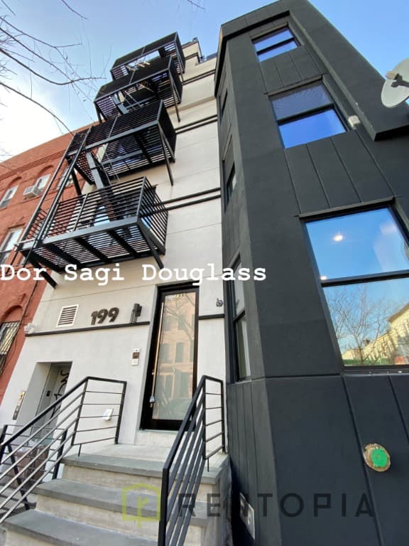 199 Stockholm Street #1B, Brooklyn, NY 11237 17