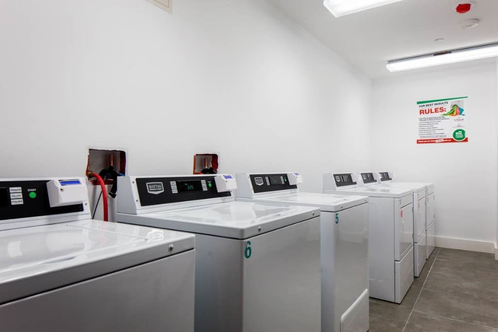 246 Johnson Avenue #4B, Brooklyn, NY 11206 5