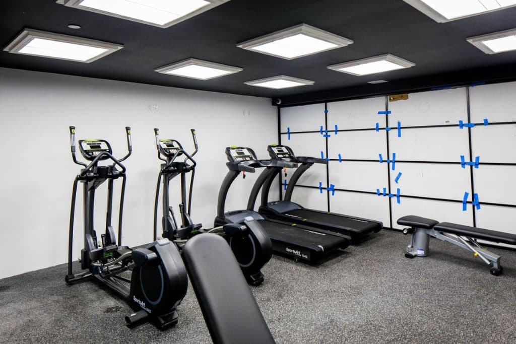 246 Johnson Avenue #4B, Brooklyn, NY 11206 9