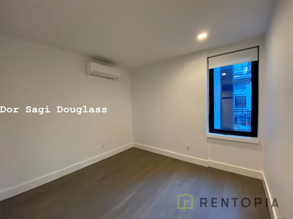 125 Borinquen Place #507, Brooklyn, NY 11211 10