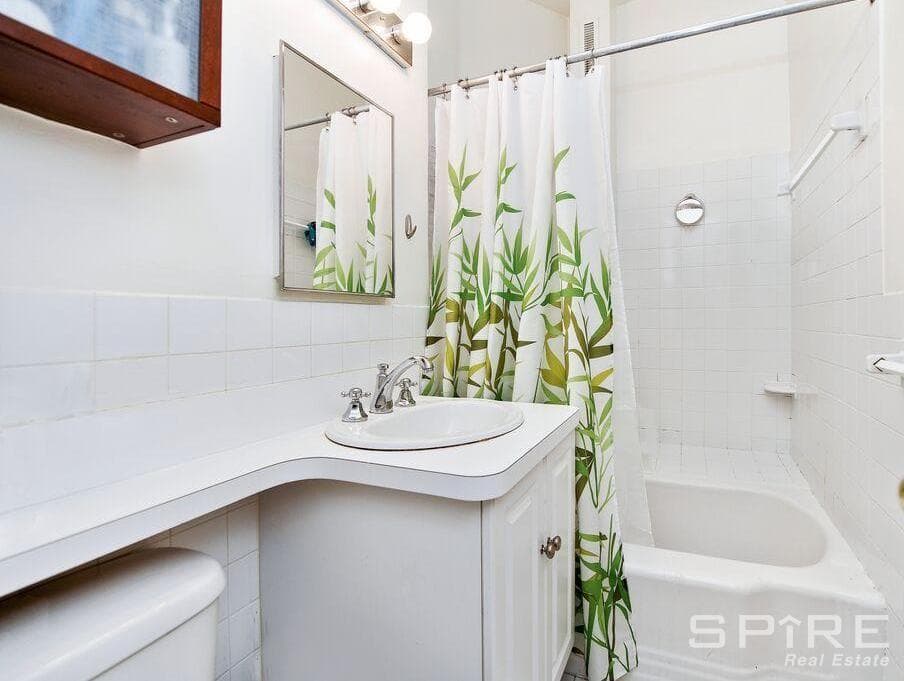 1745 York Avenue #4M, Manhattan, NY 10128 3