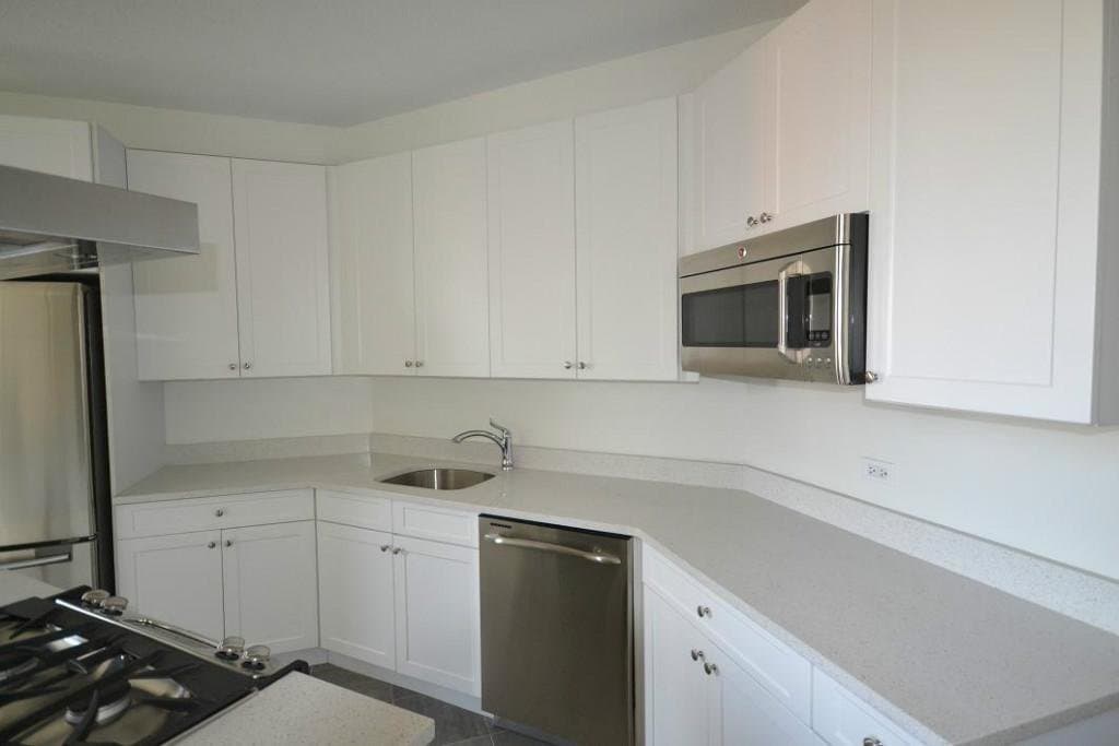 245 East 58 Street #29C, Manhattan, NY 10022 6