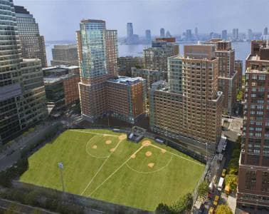 300 North End Avenue #4C, Manhattan, NY 10282 1