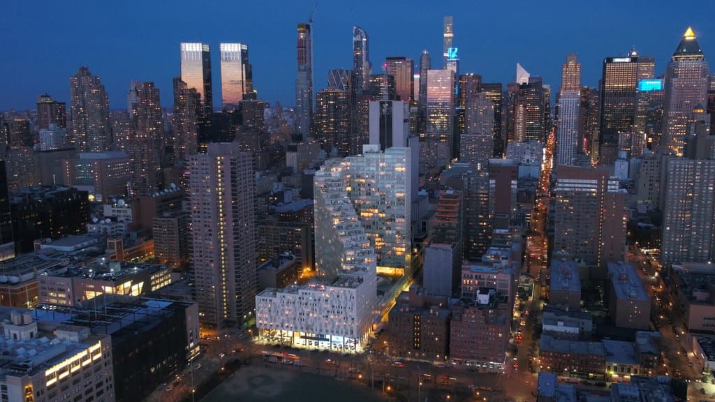 Mercedes House 550 West 54 Street #22F, Manhattan, NY 10019 20