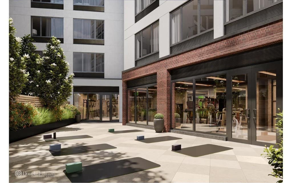 810 Fulton Street #0821, Brooklyn, NY 11238 1