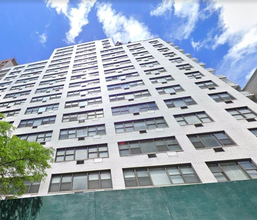 435 West 57 Street #17F, Manhattan, NY 10019 1