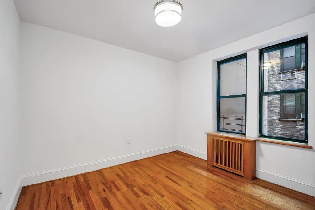 226 East 70 Street #2F, Manhattan, NY 10021 7