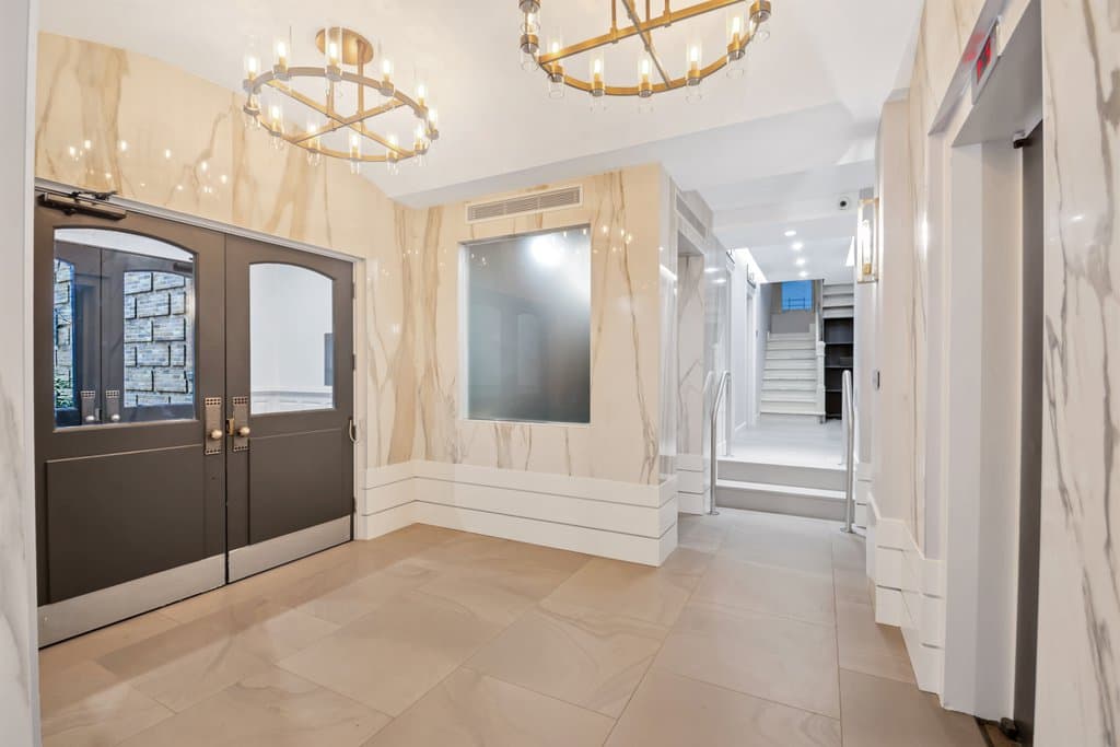 226 East 70 Street #2F, Manhattan, NY 10021 13