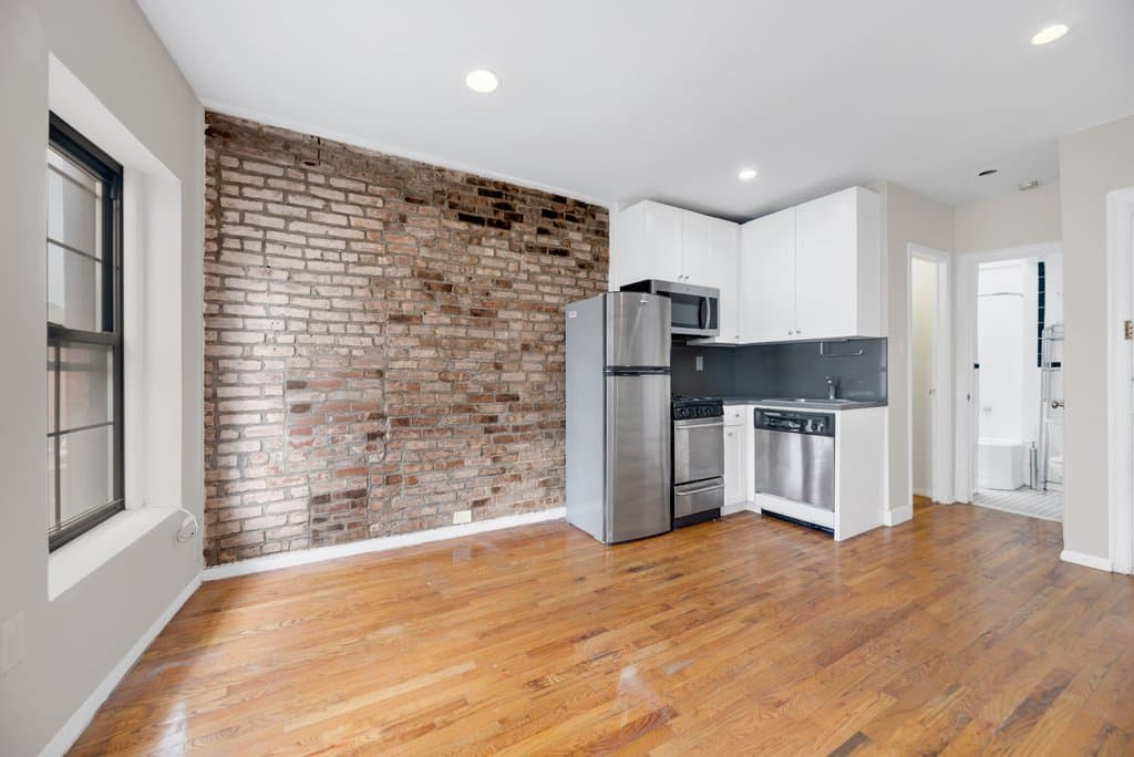 98 Christopher Street #20, Manhattan, NY 10014 2