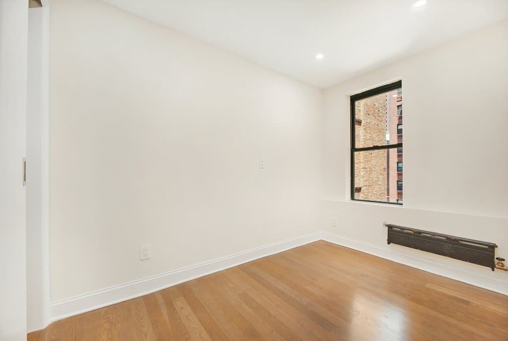 226 East 70 Street #5E, Manhattan, NY 10021 6