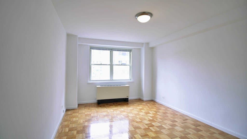 420 East 80 Street #9K, Manhattan, NY 10075 23