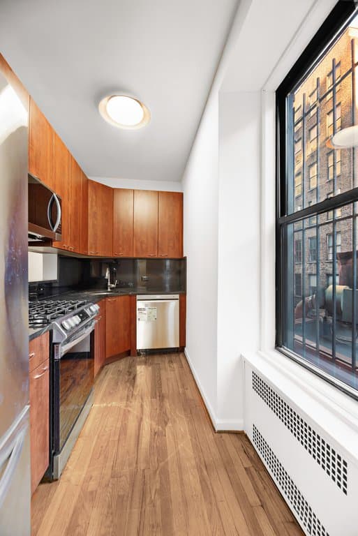 121 Madison Avenue #8B, Manhattan, NY 10016 2