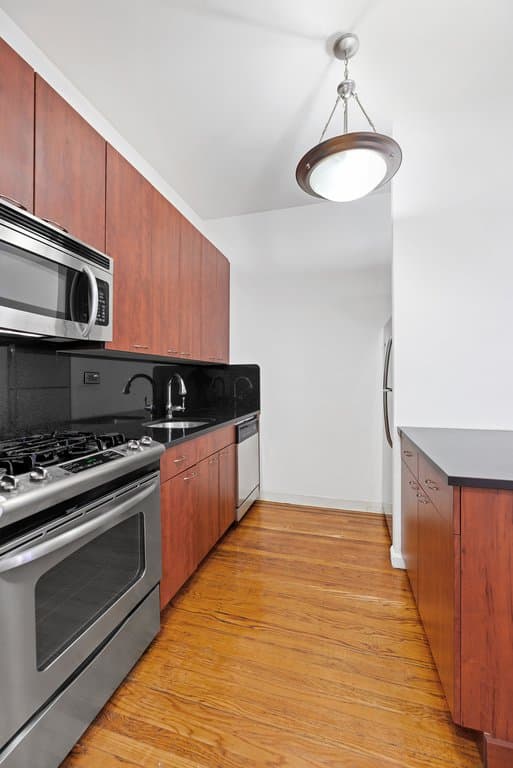 121 Madison Avenue #2L, Manhattan, NY 10016 1