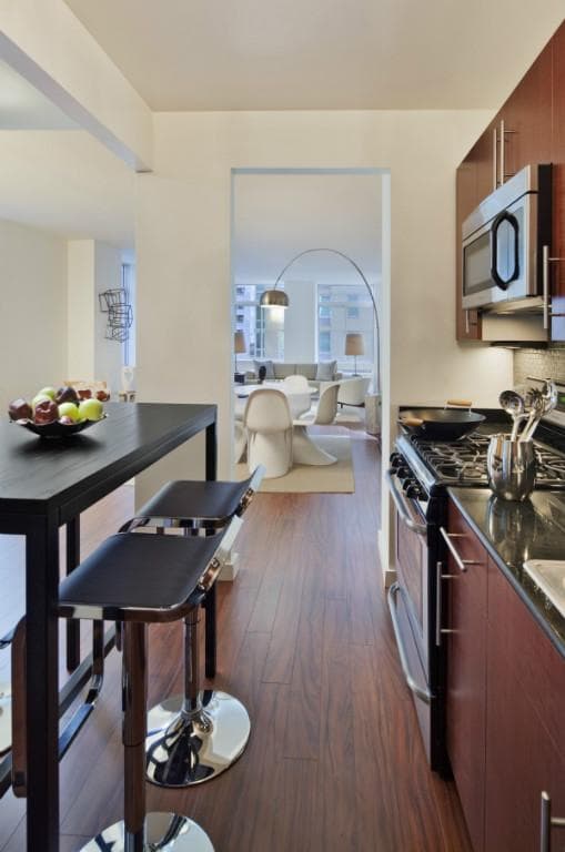 Renaissance 100 John Street #2109, Manhattan, NY 10038 2