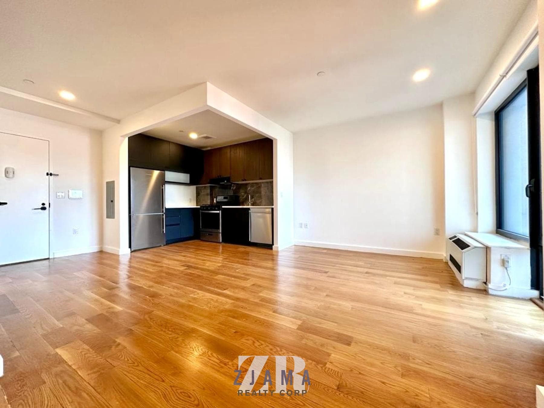 25 East 19 Street #6E, Brooklyn, NY 11226 2