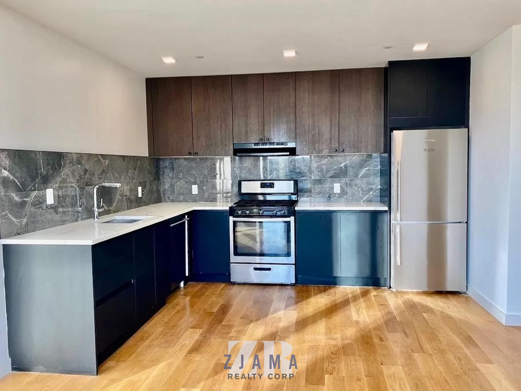 25 East 19 Street #PHB, Brooklyn, NY 11226 3