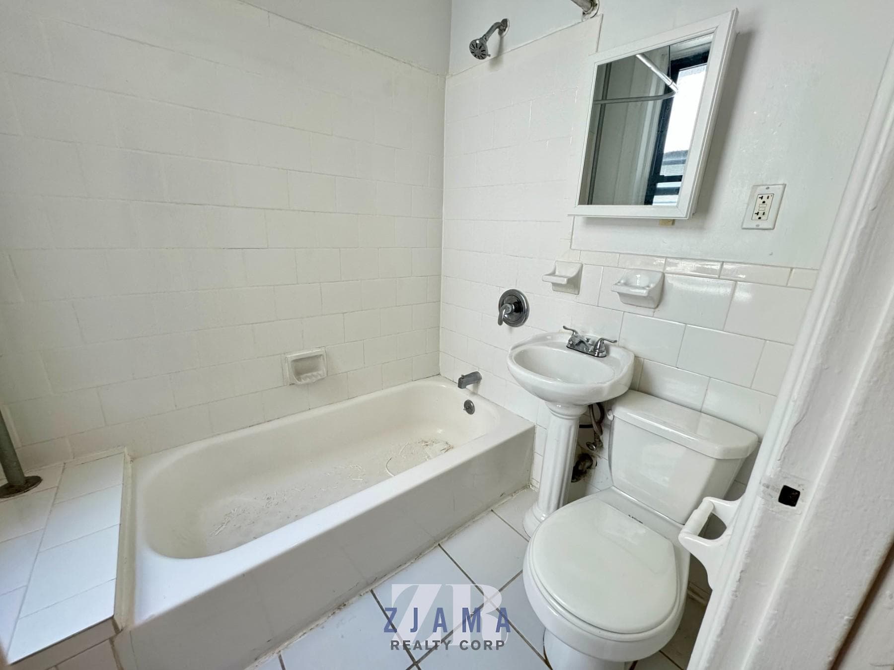 647 Prospect Place #9, Brooklyn, NY 11216 8