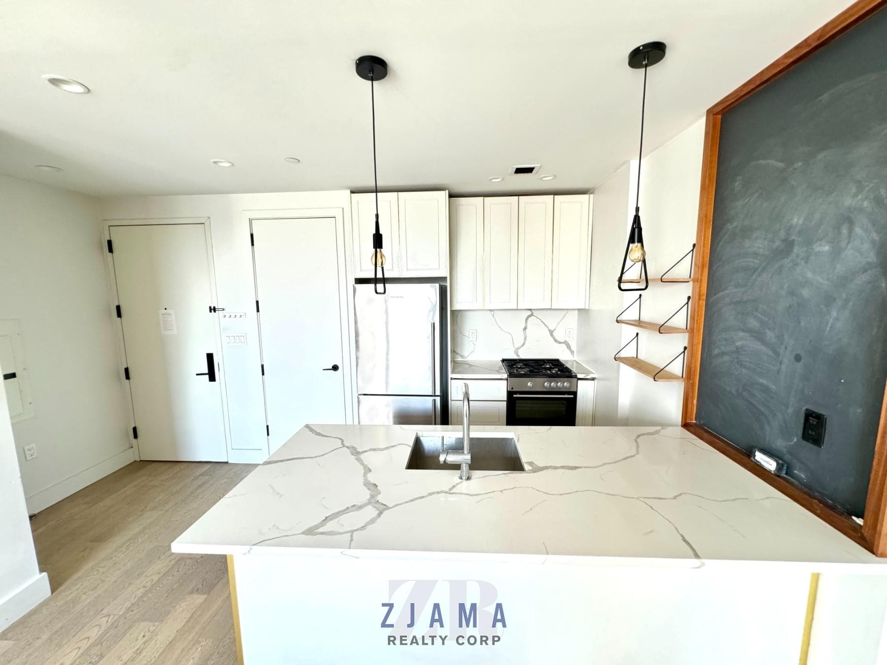 175 19 Street #404, Brooklyn, NY 11215 - Image 15