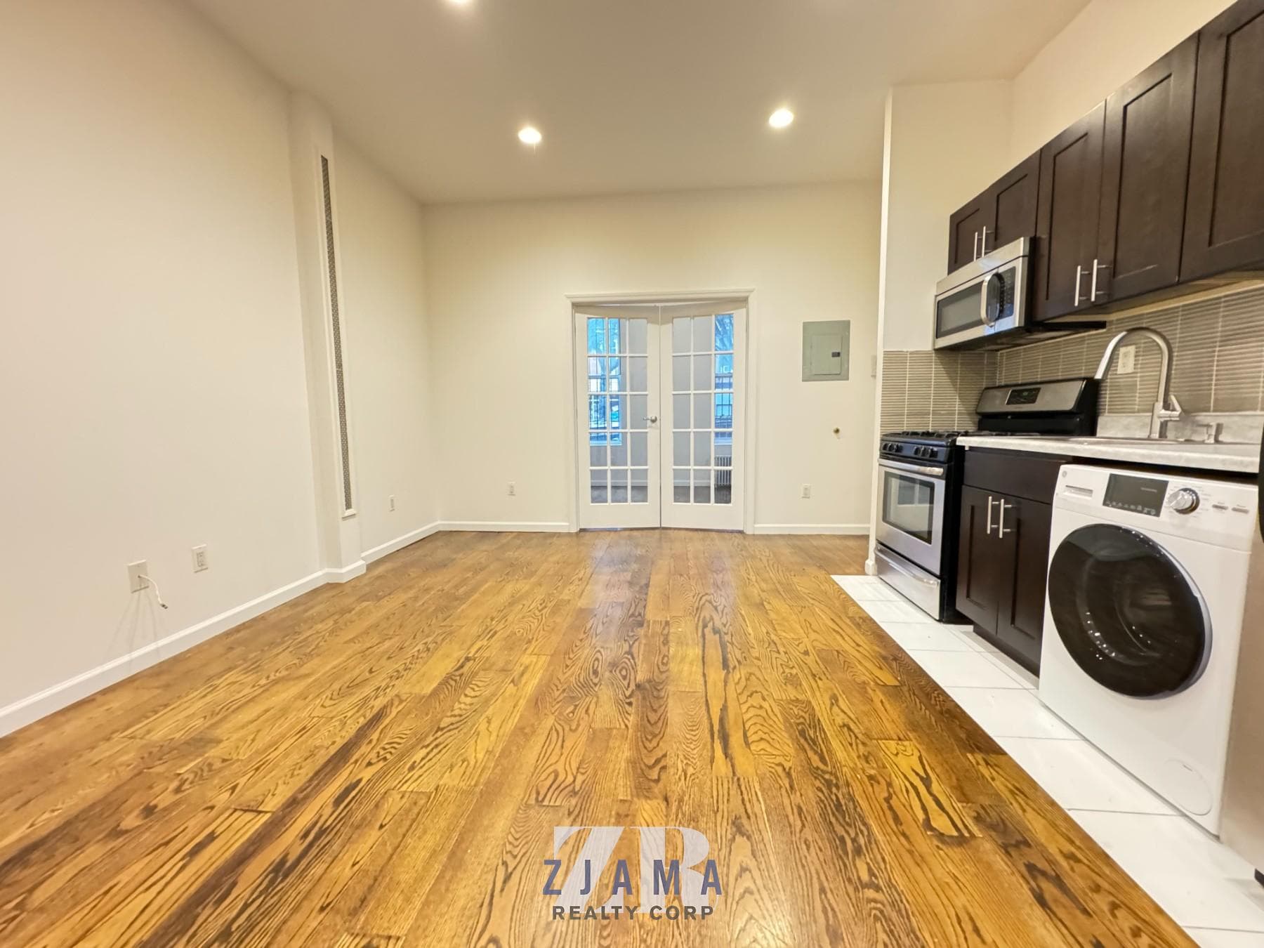 196 Sackett Street #1F, Brooklyn, NY 11201 - Image 2