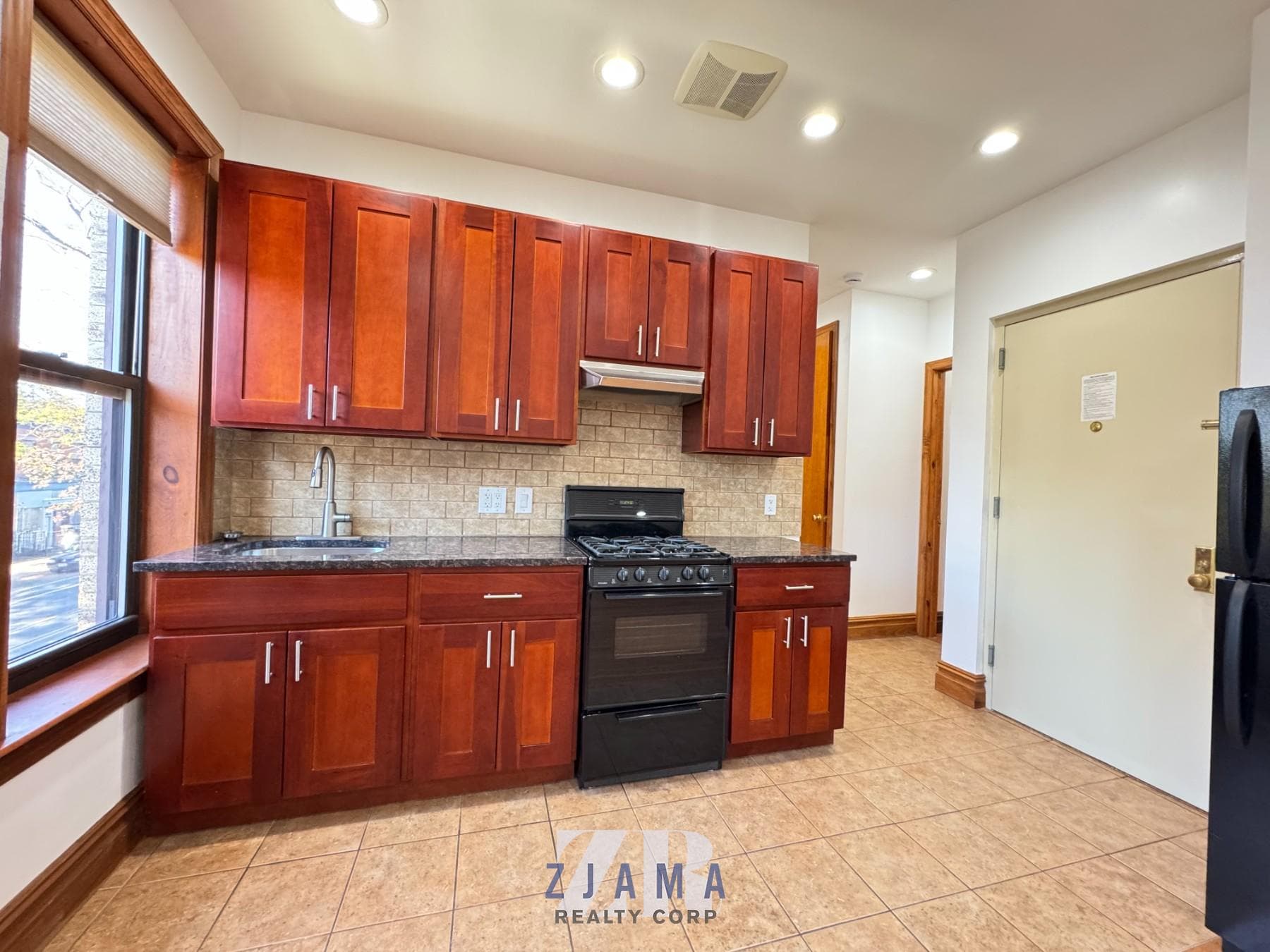 469A 7 Avenue #2F, Brooklyn, NY 11215 - Image 2